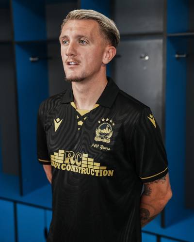 linfield_25_26_macron_140th_anniversary_away_kit_1.jpg