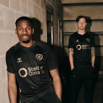 heart_of_midlothian_25_26_hummel_third_kit_02.jpg