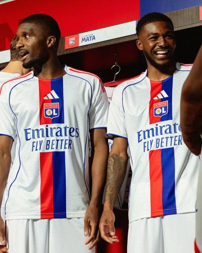 olympique_lyon_25_26_adidas_home_kit_a.jpg