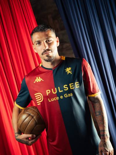 genoa_25_26_kappa_home_kit_a.jpg