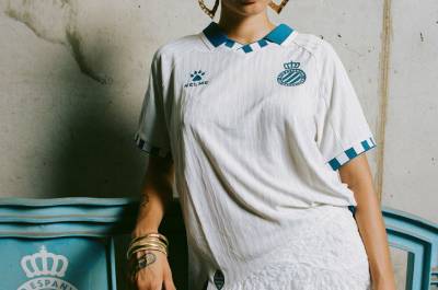espanyol_25_26_kelme_away_kit_c.jpg