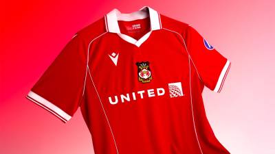 wrexham_25_26_macron_home_kit_a1.jpg