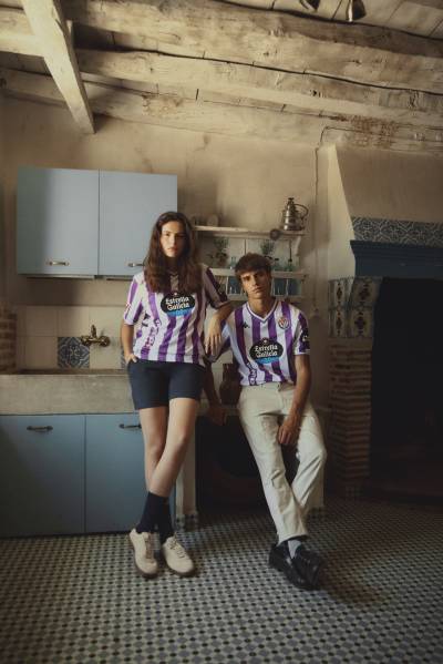 real_valladolid_25_26_kappa_home_kit_b.jpg