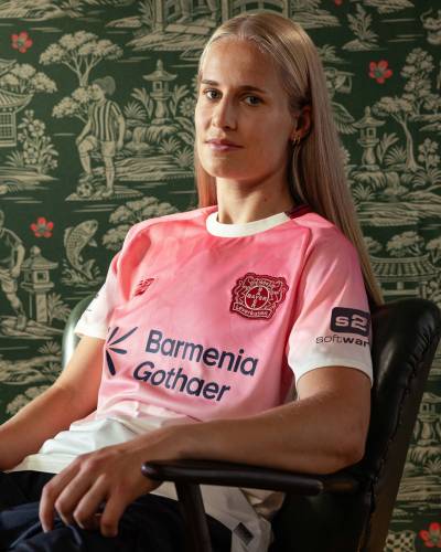 bayer_04_leverkusen_25_26_new_balance_away_kit_d.jpg