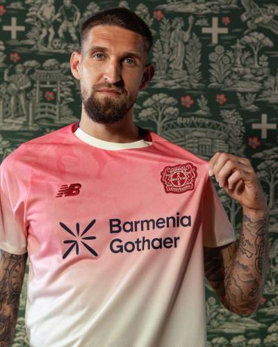 bayer_04_leverkusen_25_26_new_balance_away_kit_e.jpg