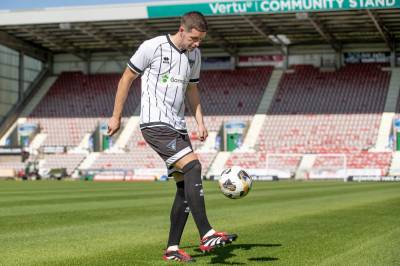 dunfermline_athletic_25_26_errea_home_kit_e.jpg