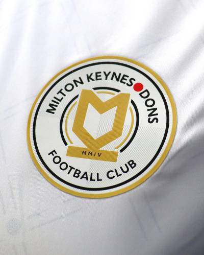 milton_keynes_dons_25_26_reebok_home_kit_f.jpg