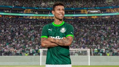 palmeiras_2023_puma_home_kit_d.jpeg