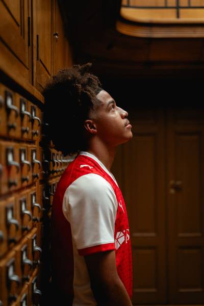 stade_de_reims_25_26_puma_home_kit_f.jpg