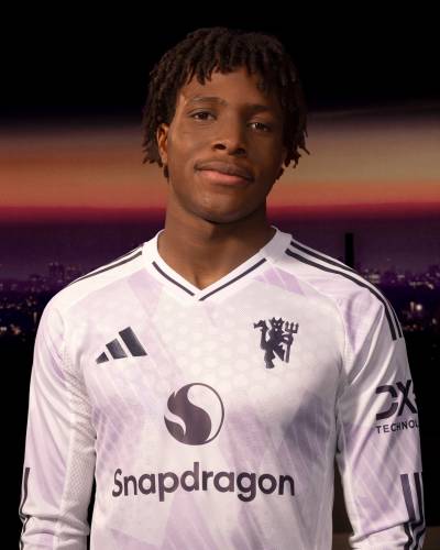 manchester_united_25_26_adidas_away_kit_b.jpg