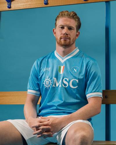 napoli_25_26_ea7_home_kit_a.jpg