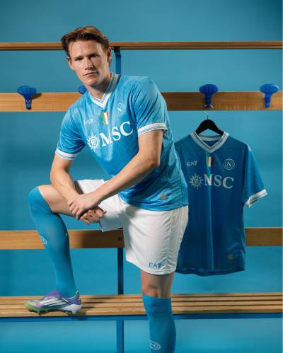 napoli_25_26_ea7_home_kit_f.jpg
