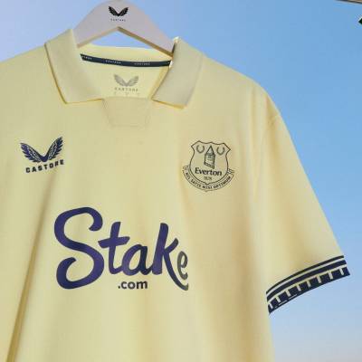 everton_25_26_castore_away_kit_f.jpg