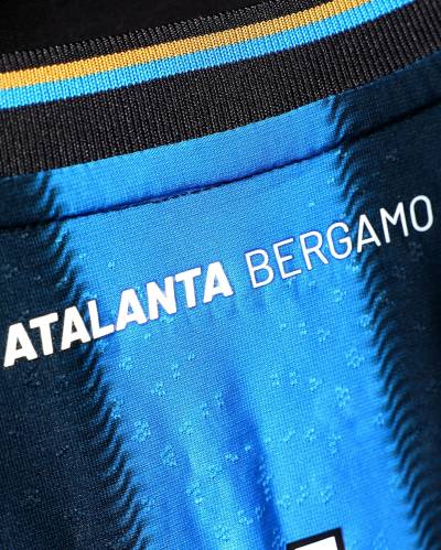 atalanta_24_25_new_balance_home_kit_f.jpg