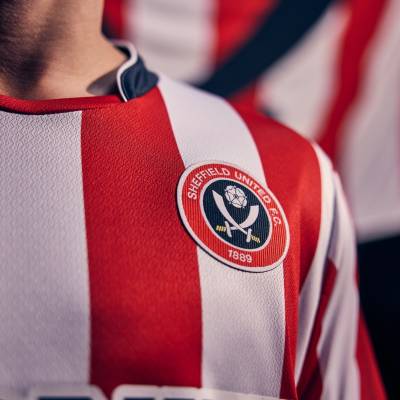 sheffield_united_25_26_errea_home_kit_f.jpg