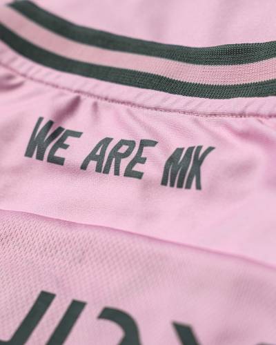 milton_keynes_dons_25_26_reebok_third_kit_d.jpg