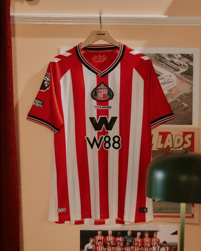 sunderland_25_26_hummel_home_kit_b.jpg