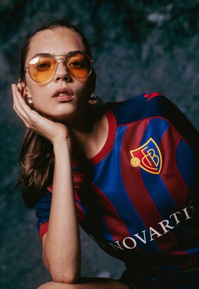 fc_basel_25_26_macron_home_kit_4.jpg