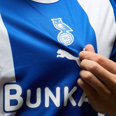 oldham_athletic_25_26_puma_home_kit_d3.jpg