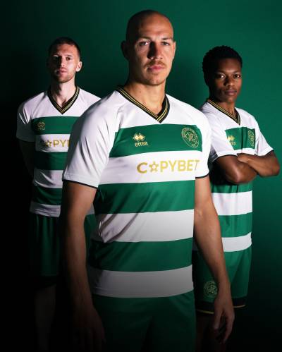 queens_park_rangers_25_26_errea_third_kit_a.jpg