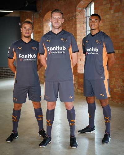 derby_county_25_26_puma_away_kit_b.jpg
