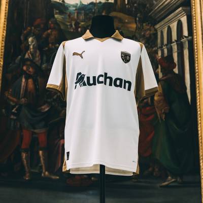 racing_lens_25_26_puma_third_kit_e.jpg