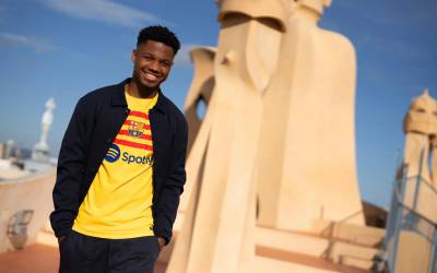 barcelona_2022_2023_nike_fourth_kit_e.jpg
