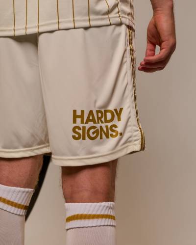 burton_albion_25_26_tag_third_kit_e.jpg