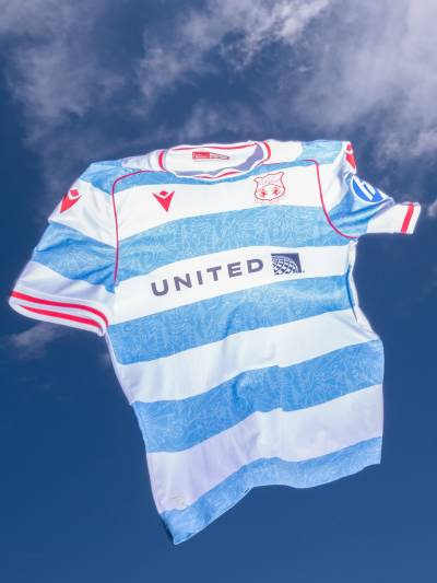 wrexham_25_26_macron_third_kit_e.jpg
