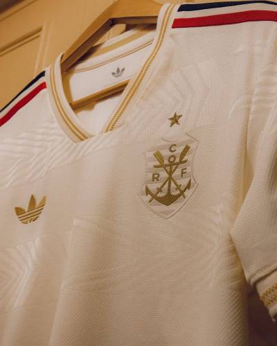 flamengo_2025_adidas_third_kit_d.jpg
