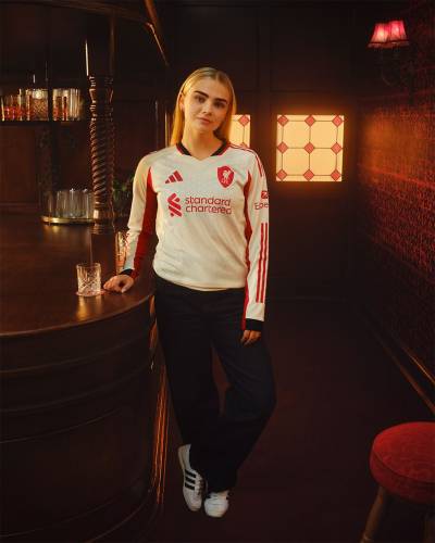 liverpool_25_26_adidas_away_kit_d.jpg