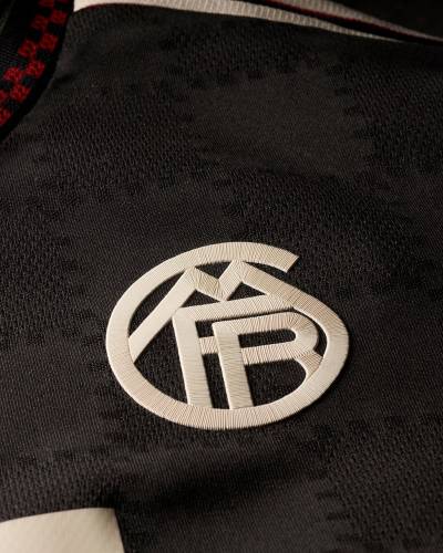 bayern_munich_25_26_adidas_third_kit_e.jpg