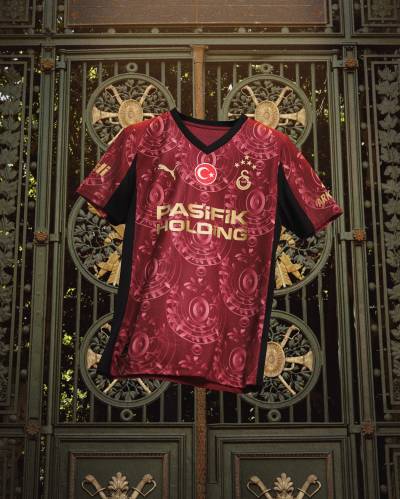 galatasaray_25_26_puma_third_kit_b.jpg