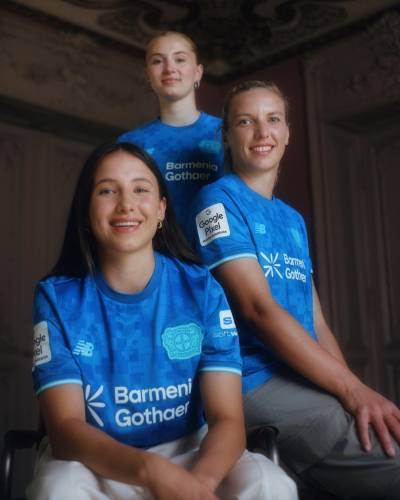 bayer_04_leverkusen_25_26_new_balance_third_kit_b.jpg