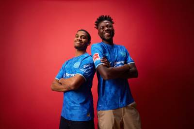 bayer_04_leverkusen_25_26_new_balance_third_kit_f.jpg