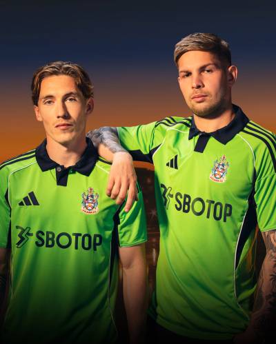 fulham_25_26_adidas_away_kit_b.jpg