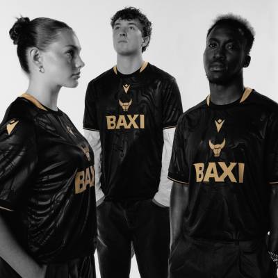 oxford_united_25_26_macron_away_kit_g.jpg