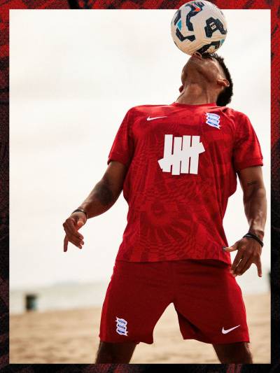 birmingham_city_25_26_nike_third_kit_a.jpg