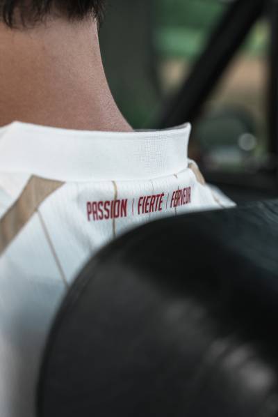 standard_de_liege_25_26_macron_away_kit_e.jpg