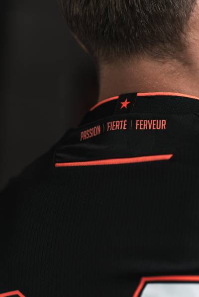 standard_de_liege_25_26_macron_third_kit_c.jpg