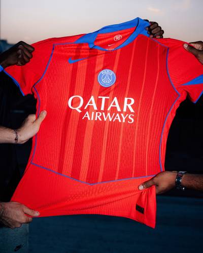paris_saint_germain_25_26_nike_third_kit_c.jpg