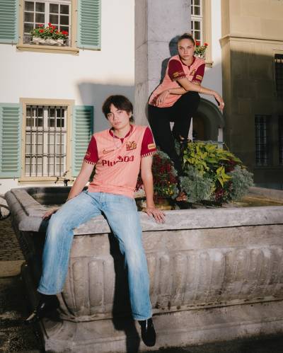 young_boys_25_26_nike_third_kit_h.jpg