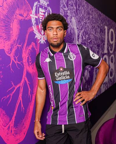 real_valladolid_25_26_kappa_away_kit_1.jpg