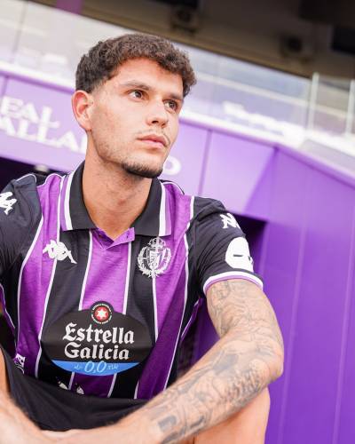 real_valladolid_25_26_kappa_away_kit_5.jpg