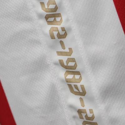 estudiantes_2025_ruge_120th_anniversary_kits_d.jpg