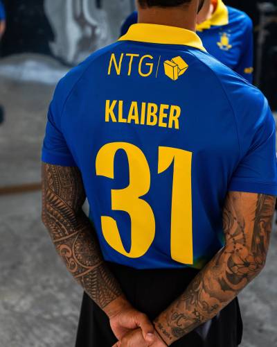 brondby_if_2025_hummel_away_kit_c.jpg