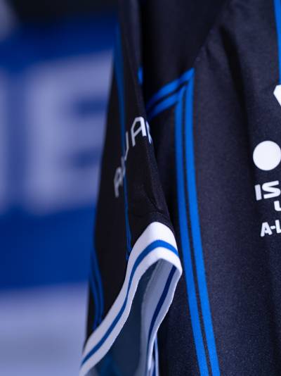 auckland_fc_25_26_new_balance_home_away_kits_f.jpg