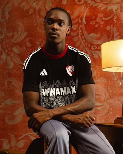 racing_strasbourg_25_26_adidas_third_kit_a.jpeg