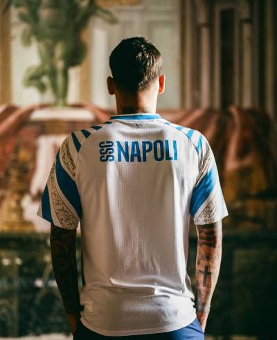 napoli_25_26_ea7_pre_match_kit_c.jpg