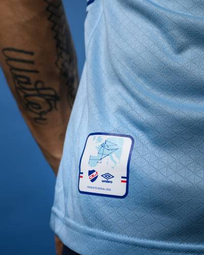 club_nacional_25_26_umbro_fourth_kit_d.jpg